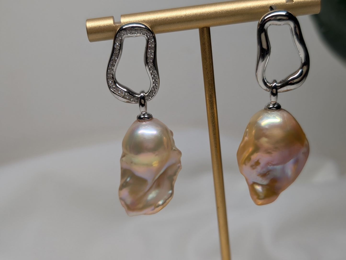 淡水真珠 バロック ローズゴールド 16mm~19mm S925 (JR-ER-0040)