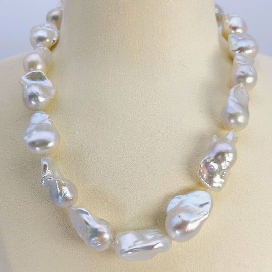 淡水真珠 ネックレス バロック ホワイト 16.0mm～18.0mm(幅) 長さ：43.0cm (JR-NL-0056)