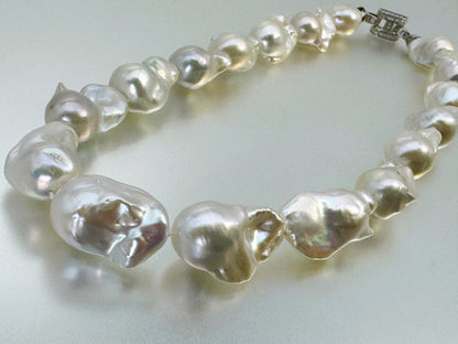 淡水真珠 ネックレス バロック ホワイト 16.0mm～18.0mm(幅) 長さ：43.0cm (JR-NL-0056)