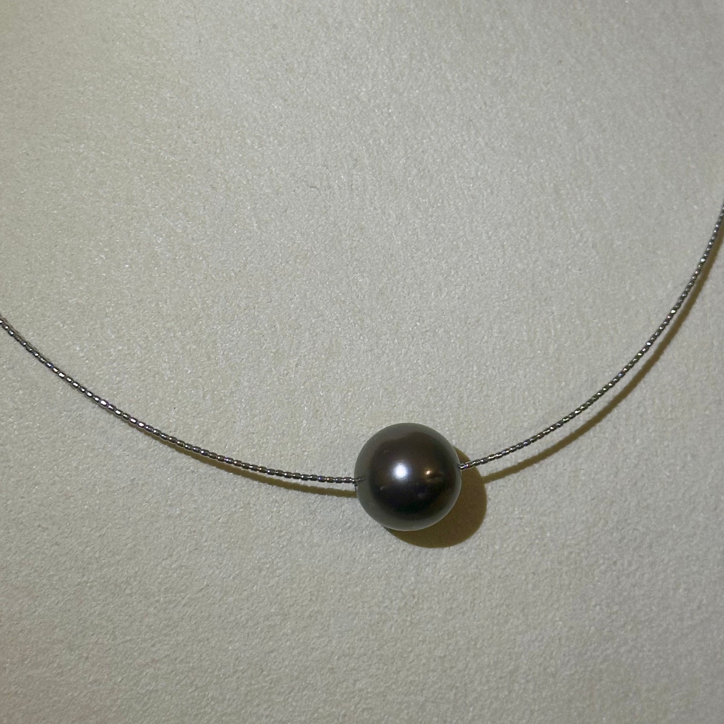 黒蝶真珠 ラウンド オメガネックレス  12mm～12.5mm K18WG (JR-NL-0074)