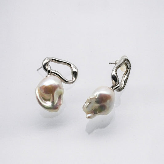 (JR-ER-0021) 淡水真珠 ピアス ホワイト バロック 16.0mm～19.0mm(幅)