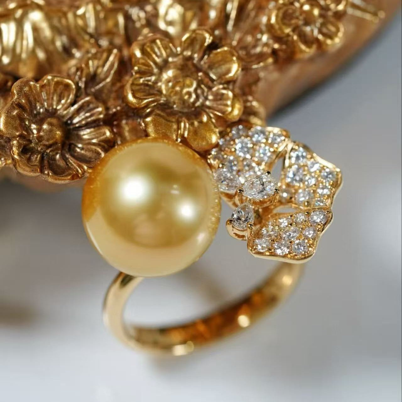 指輪  白蝶真珠 ゴールド 12.0mm～13.0mm ｋ18 (JR-RI-0017)