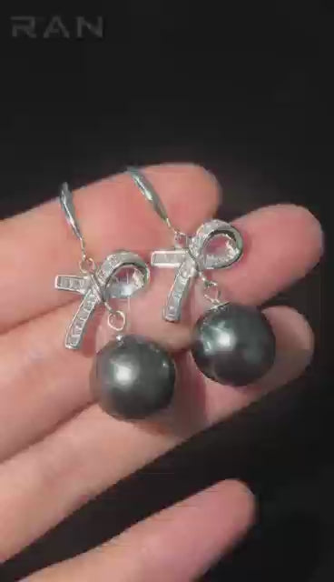 ピアス 黒蝶真珠 ラウンド ブラック 12.0mm～13.0mm (JR-ER-0052)